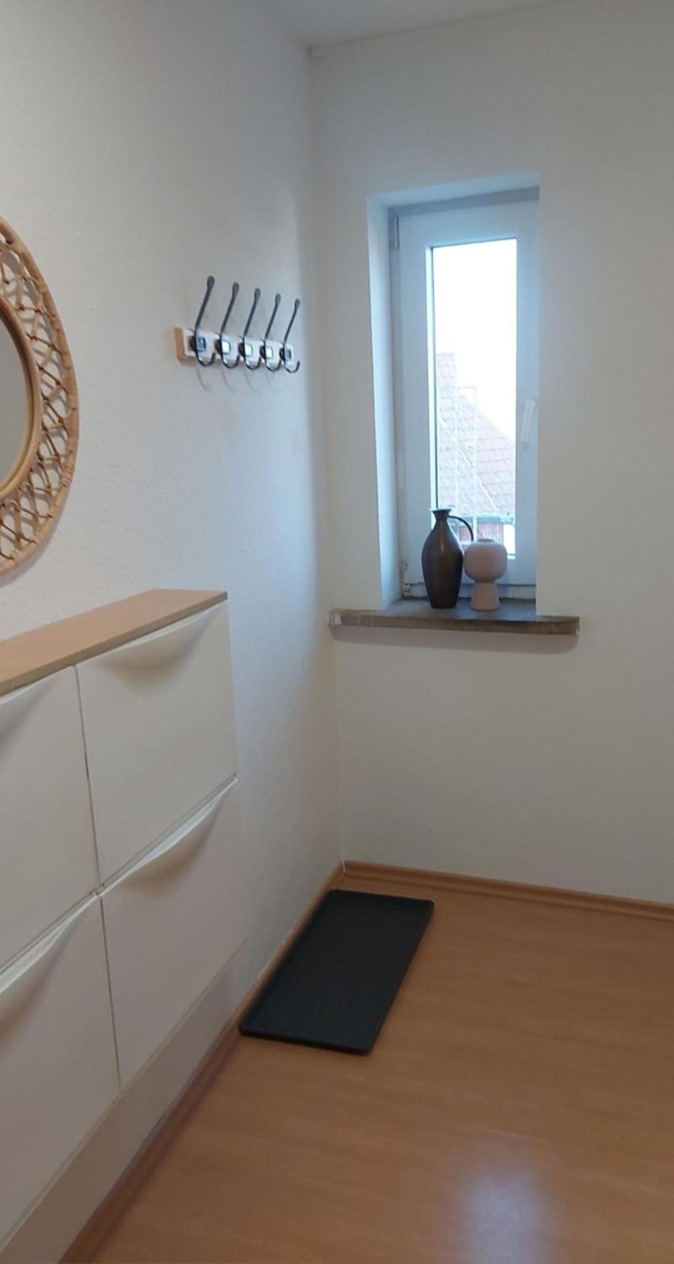Stilvolle Ferienwohnung Free Parking, Space, Wlan Niestetal المظهر الخارجي الصورة